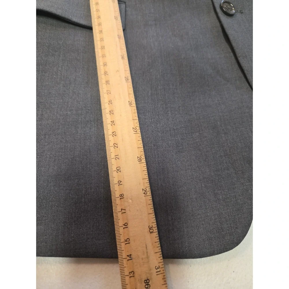 Caravelli Slim Fit Blazer Jacket 42L Gray 2 Button Notch Lapel Designed in Italy